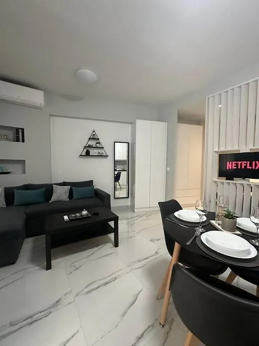 Ellis Oasis Apartment Salonicco